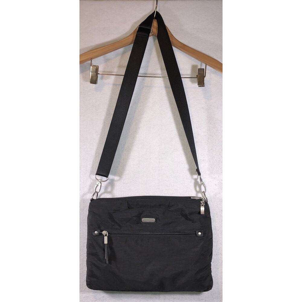 Baggallini Bag Black Multiple Compartments Credit Card Pockets Adjustable Strap